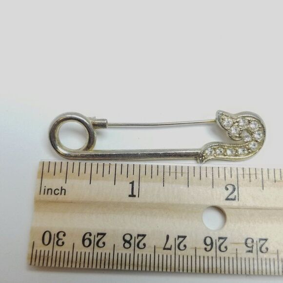 Vintage Rhinestone Safty Pin Style Brooch, Silve Tone, Retro Estate - Picture 4 of 5